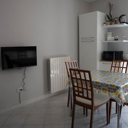 Appartement Casa Le Corti à Livourne Extérieur photo